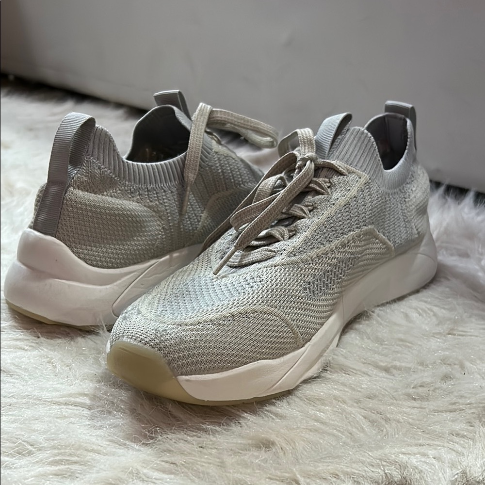 Zara Men's Gray Athletic Shoes